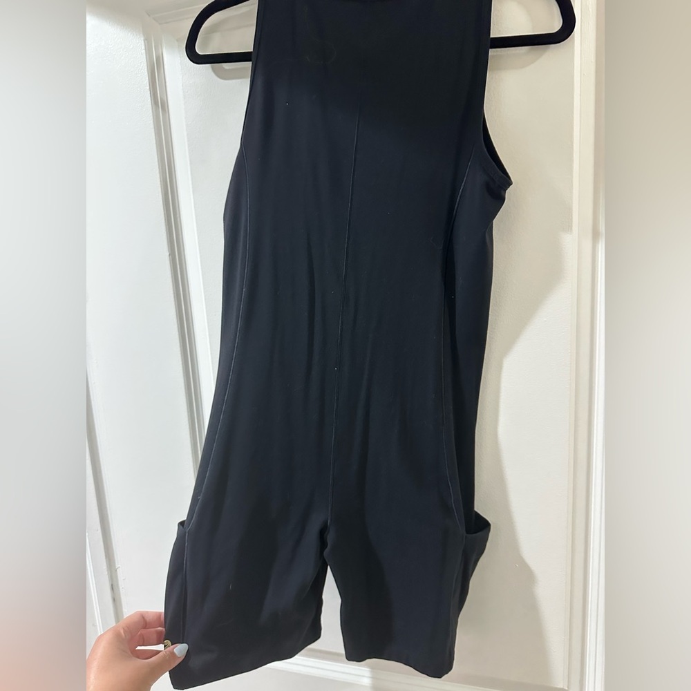 Aritzia Golden Black Sleeveless Romper with Zipper and Pockets - Picture 2 of 2